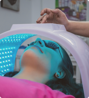 LED Fototherapie bij schoonheidsspecialiste IsaBeauty Studio