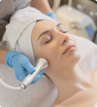 Radiofrequentie behandeling bij schoonheidsspecialiste Isabeauty studio